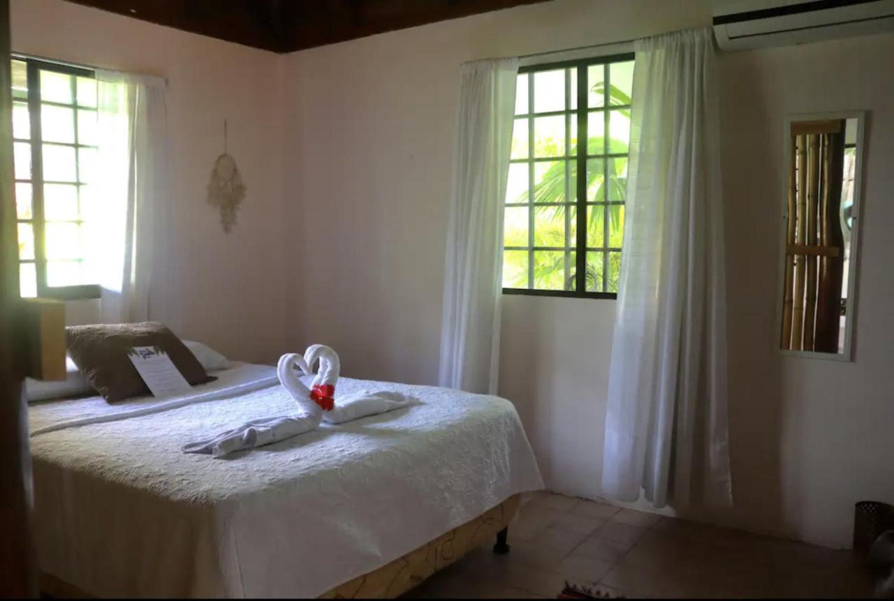 Casa Geraldo Bed & Breakfast Мануел Антонио Екстериор снимка